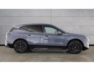 BMW iX 2023