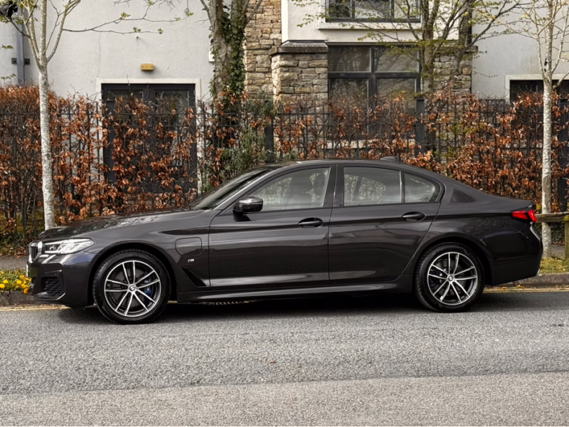 BMW 5 Series 2020