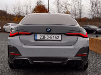BMW i4 2023