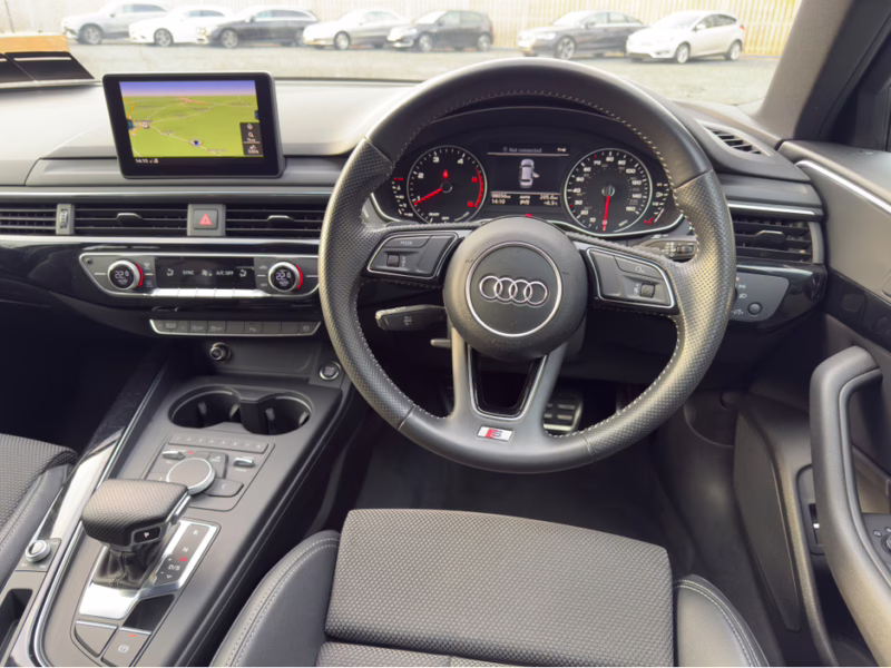 Audi A4 S-Line 2016