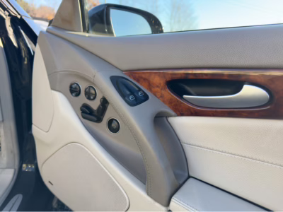 Mercedes-Benz SL Class 2006