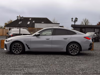 BMW i4 2023