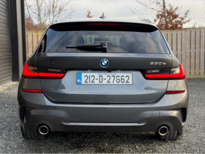 BMW 3 Series 2021